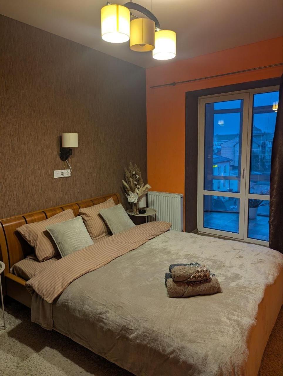 Apartmán 2-Кім Новобудова, Центр, Провулок Лапушкіна , 9 Khmelʼnytsʼkyy Exteriér fotografie