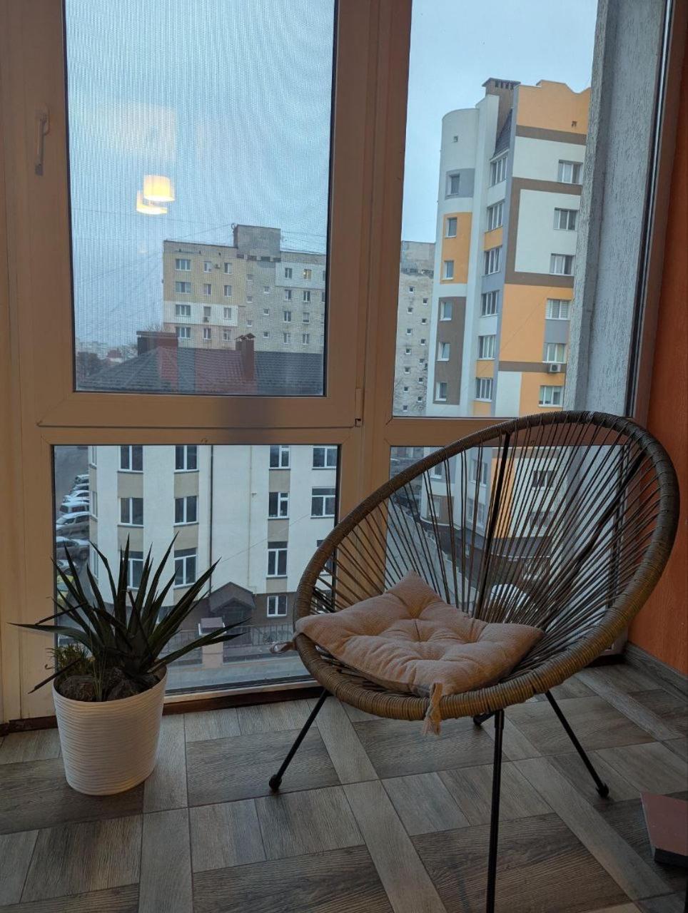 Apartmán 2-Кім Новобудова, Центр, Провулок Лапушкіна , 9 Khmelʼnytsʼkyy Exteriér fotografie